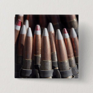 Eine gleichmäßige Mischung von vier Ballrunden zu  Button