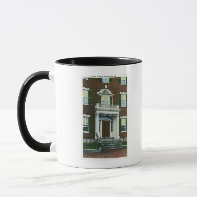Eine große Veranda, Salem-Türenansicht Tasse (Links)