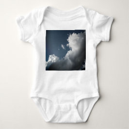 Eine große Wolke Baby Strampler