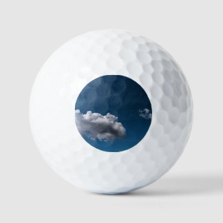 Eine große Wolke Golfball