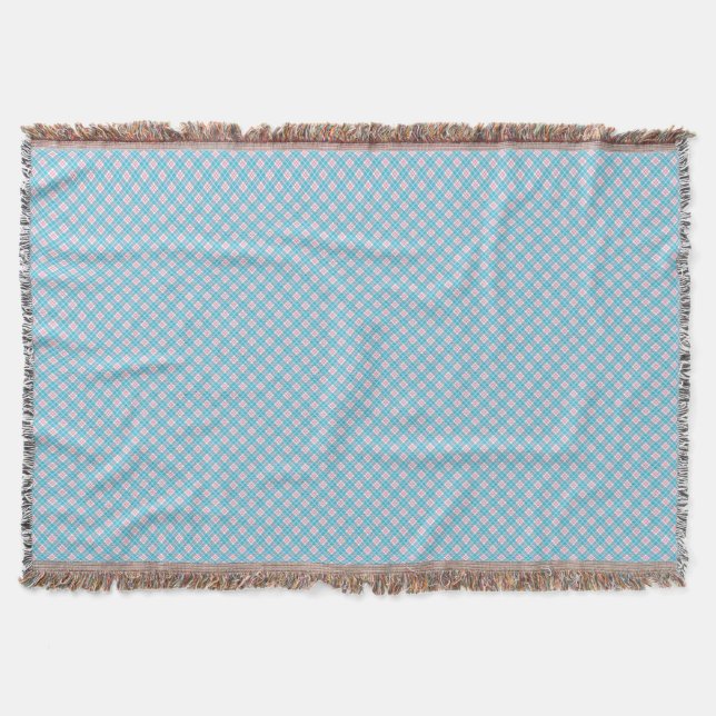 Eine hellblaue Decke mit dezentem Diamantmuster (Vorderseite)