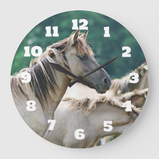Eine Herde von Brumby Pferden aus Australien Große Wanduhr (Vorderseite)
