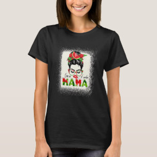 Eine in einem Melon Mama Messy Bun Watermelon Summ T-Shirt