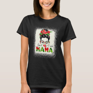 Eine in einem Melon Mama Messy Bun Watermelon Summ T-Shirt