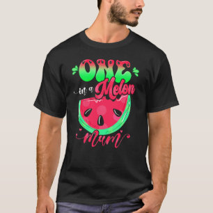 Eine in einem Melon Mum Outfit Birthday Matching G T-Shirt