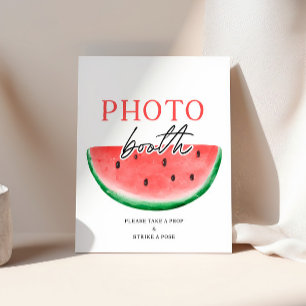 Eine in einem Melon signierte Wassermelone Foto-St Sockelschild