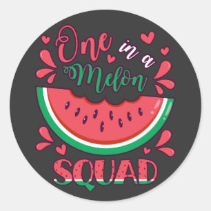 Eine in einem Melon Squad B-Day-Party Runder Aufkleber