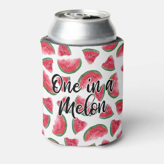 Eine in einem Melon Zitat Wassermelone Wasserfarbe Dosenkühler (Kanne Rückseite)