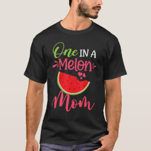 Eine in einer Melon-Mama Wassermelone Familie Gebu T-Shirt