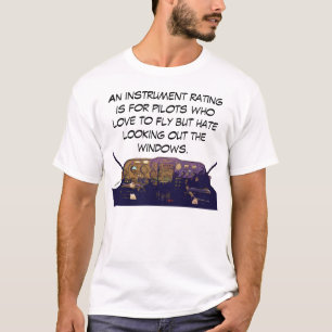 Eine Instrumentbewertung ist für Piloten, die T-Shirt