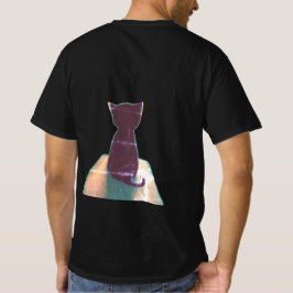 Eine Katze mit hinten T-Shirt