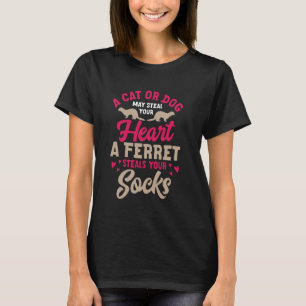 Eine Katze oder ein Hund kann Ihr Herz stehlen, ei T-Shirt