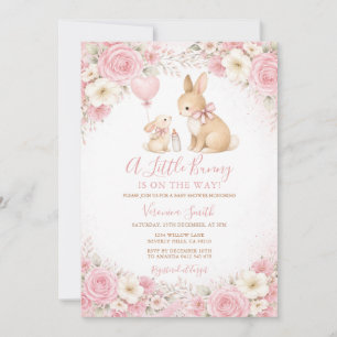 Eine kleine Hasenbabyparty mit floralen Elementen  Einladung