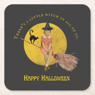 Eine kleine Hexe in ganz uns Halloween Rechteckiger Pappuntersetzer