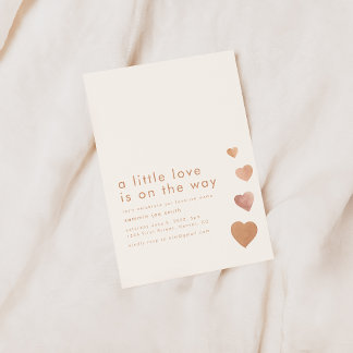 Eine kleine Liebe ist auf dem Weg Heart Baby Dusch Einladung