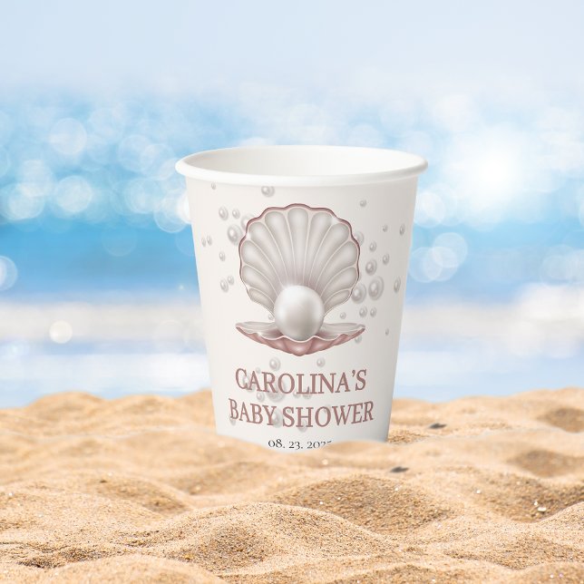 eine kleine Perle unter der Babydusche Pappbecher (Von Creator hochgeladen)