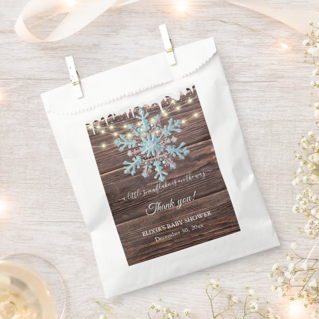 Eine kleine Schneeflocke Rustikale Winter Baby Dus Geschenktütchen (Ausgeschnitten)