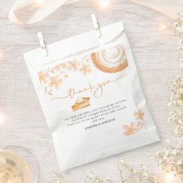 Eine kleine Süsse Kuchen backt | Babyparty Geschenktütchen