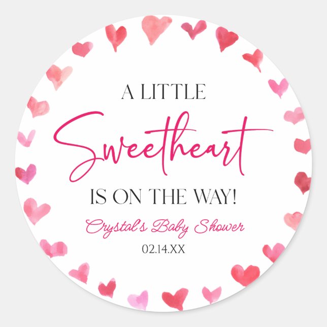 Eine kleine süße Red Pink Hearts Baby Dusche Runder Aufkleber (Vorderseite)