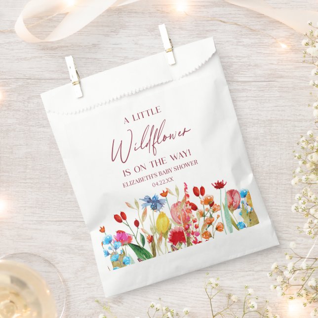 Eine kleine Wildblume-Blume-Blumendusche Geschenktütchen (Ausgeschnitten)
