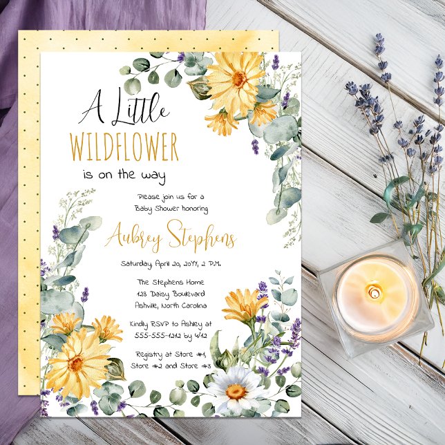 Eine kleine Wildblume ist auf dem Weg zur Kinderdu Einladung (A Little Wildflower Is On The Way Daisies Eucalyptus and Lavender Floral Baby Shower Invitation)