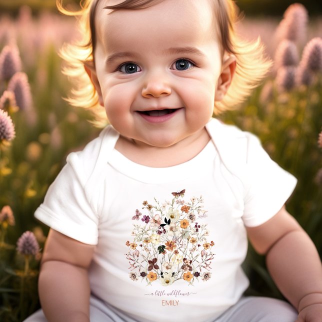 Eine kleine Wildblume Name Pressed Flowes Girl Baby Strampler (A little Wildflower Name Pressed Flowes Girl Baby Bodysuit)