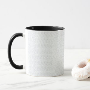 Eine komplett weiße, funkellose Oberfläche füllt d Tasse