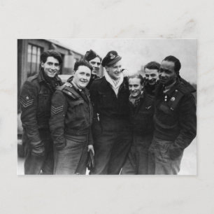 Eine Lancaster-Bomber-Crew Postkarte
