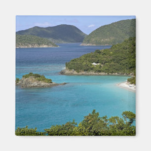 Eine Landschaft von Caneel Bay von einer Straße au Magnet