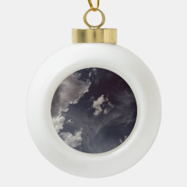 Eine lange Metallwolke Keramik Kugel-Ornament