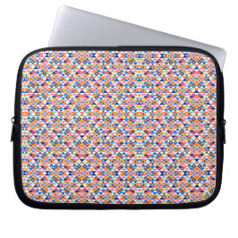 Eine Laptop-Hülle mit einem farbenfrohen, geometri Laptopschutzhülle