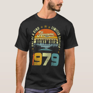 Eine limitierte Auflage Phantastisch seit Novemb T-Shirt