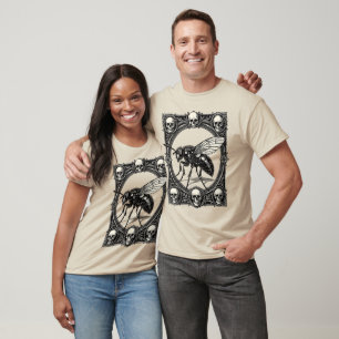 Eine massive monströse Fliege T-Shirt