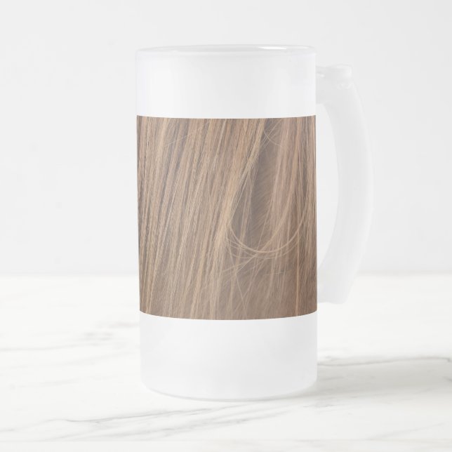 Eine Mattierte Bier-Tasse aus Pferdemane Mattglas Bierglas (VorderseiteRechts)