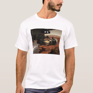 Eine Nahaufnahmeansicht des Armes auf Mars der T-Shirt