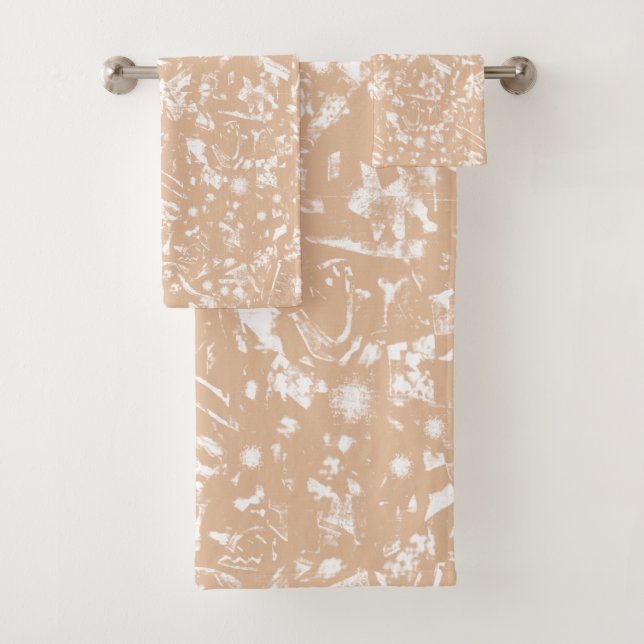 Eine nahe Aussicht auf eine Wand mit Kunstwerk Badhandtuch Set (Insitu)