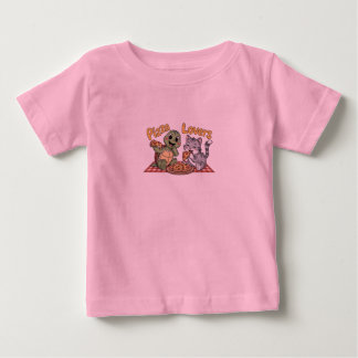 Eine niedliche Katze und Schildkröte essen gerne P Baby T-shirt