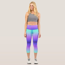 Eine Person trägt lebendige Ombre-Leggings  Capri Leggings