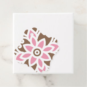 eine rosa Blume auf braunem Hintergrund Geschenkanhänger