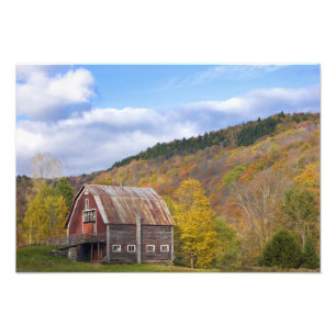 Eine Scheune in Vermonts Green Mountains. Hancock, Fotodruck