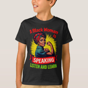 Eine schwarze Frau spricht dem Schwarzen Mon lausc T-Shirt