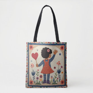 Eine sentimentale Tasche, die eine hübsche Frau An Tasche