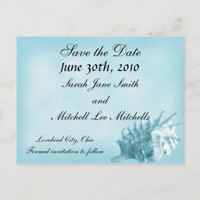 Eine Strandhochzeit Save the Date Postkarte (blau) (Vorderseite)