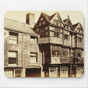 Eine Straße in Ludlow (b/w Foto) Mousepad