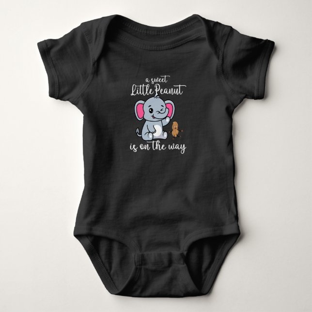 Eine süße kleine Erdnuss auf dem Weg neues Baby Co Strampler (Vorderseite)