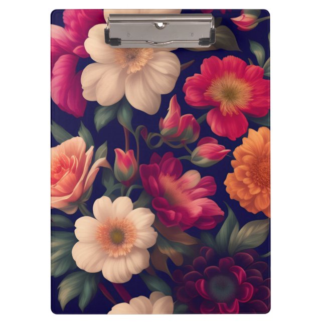 Eine Tapete mit Blumenmuster  Klemmbrett (Vorderseite)
