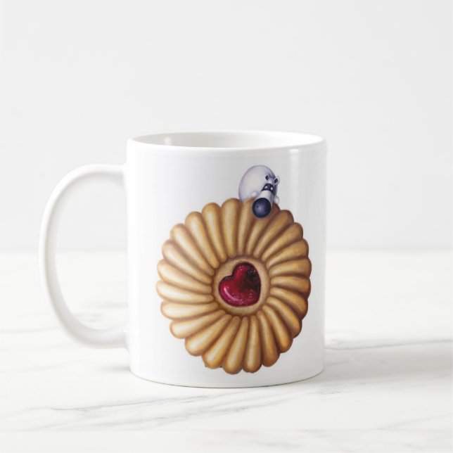 Eine Tasse Tee u. eine Scheibe von Bake® - Jammy (Links)