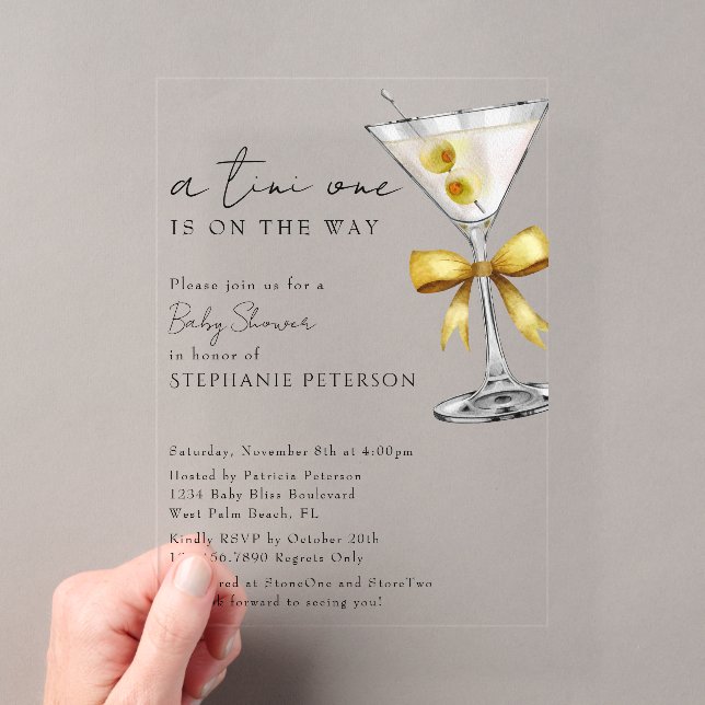 Eine Tini One Minimal Chic Yellow Martini Babydusc Acryleinladungen (Insitu (Handheld))