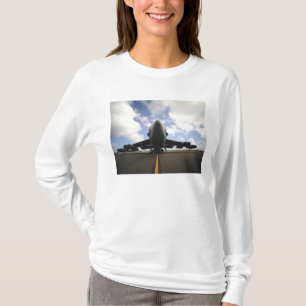 Eine US-Crew zur Aufrechterhaltung der Luftwaffe T-Shirt
