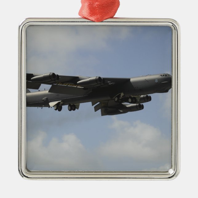 Eine US-Luftwaffe B-52 Stratofestung im Flugzeug Silbernes Ornament (Vorne)